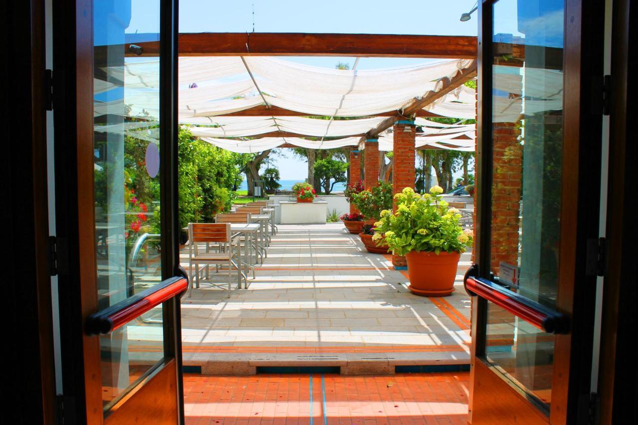 Hotel Pisacane Sapri Exterior foto