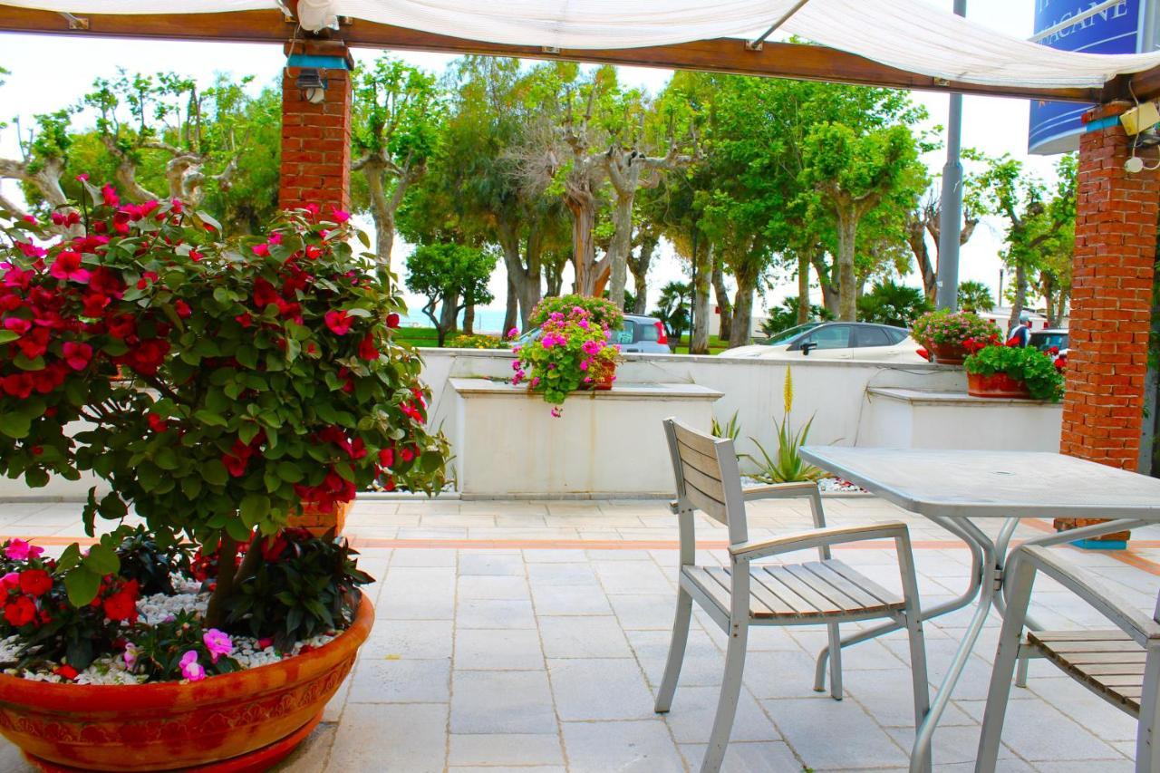 Hotel Pisacane Sapri Exterior foto